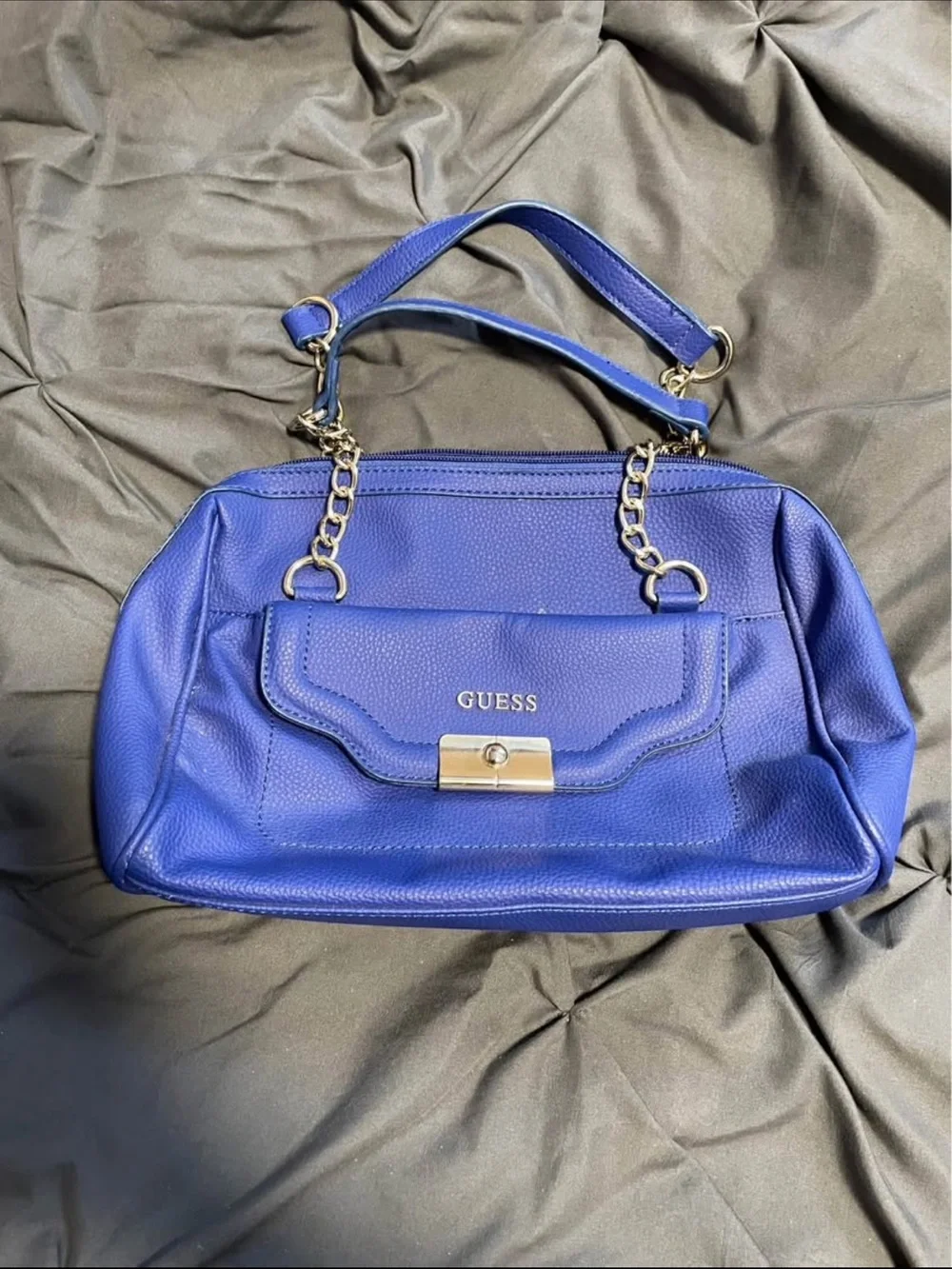 GUESS Royal Blue Leather Shoulder Bag with Chain Accents - Picture 1 of 2